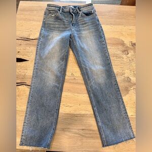 Distressed Jeans Daily Look